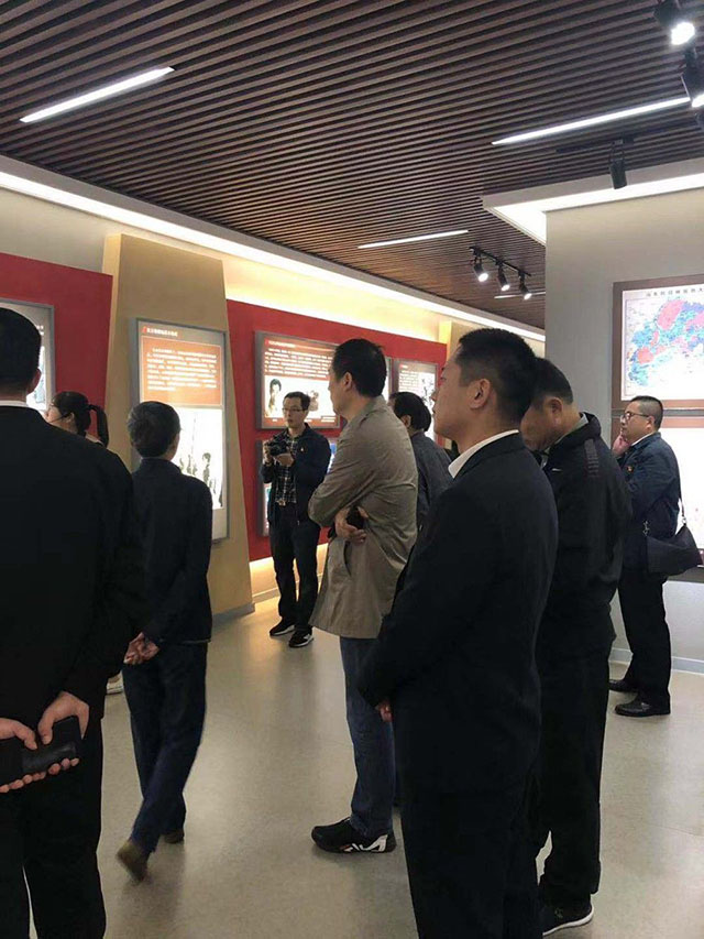 实践活动-“不忘初心 牢记使命”律师金秋徒步行