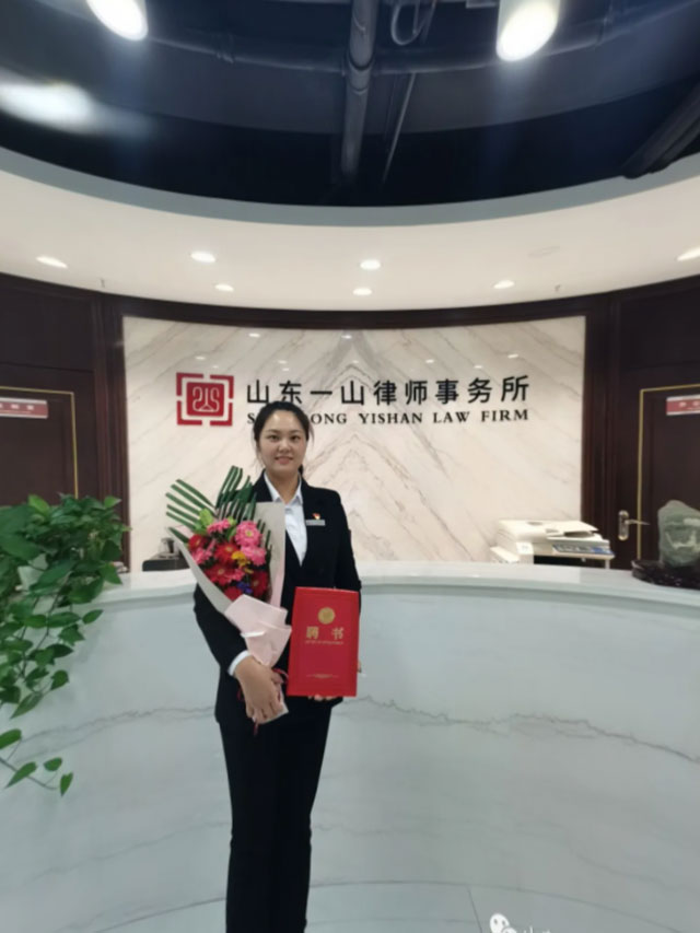 一山律师进校园 宪法讲座入人心